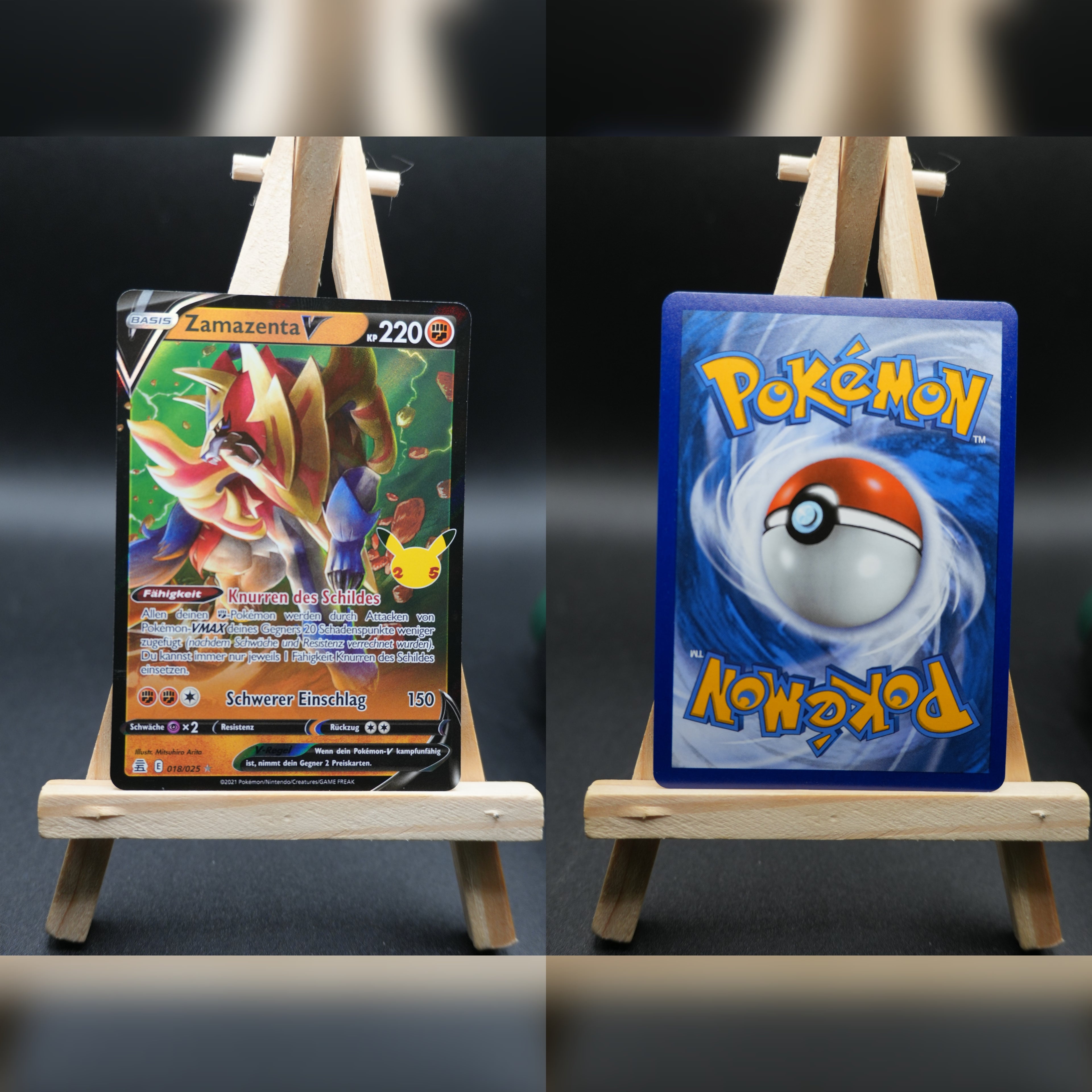 Zamazenta V CEL 018 Celebrations Pokémon Karte Deutsch Near Mint